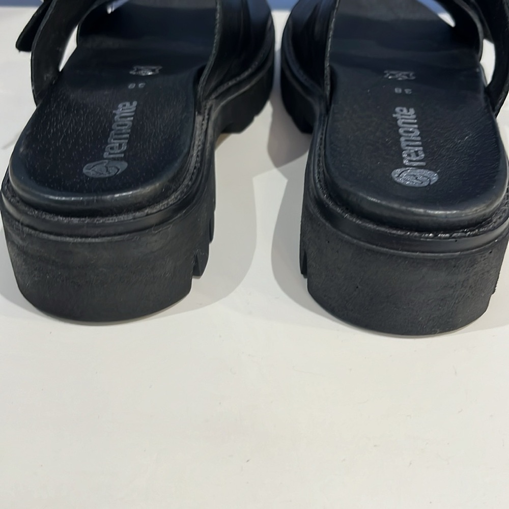 remonte Buckle Sandals - Picture 7 of 9